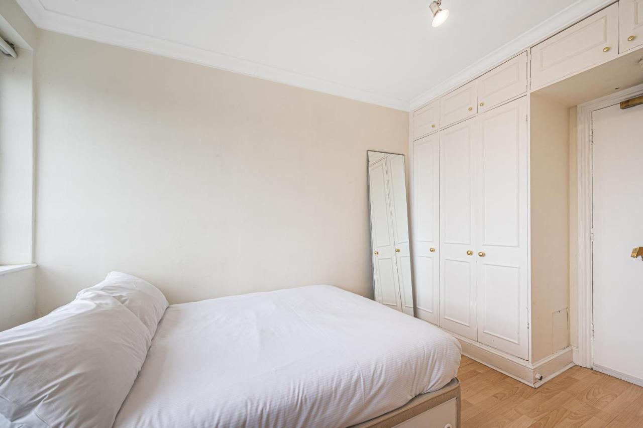 South Kensington Excellent Location Studio At Chelsea Cloister Hotel Londra Esterno foto